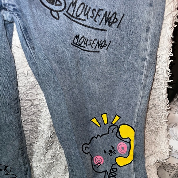 Straight Jeans - Picture 2 of 5